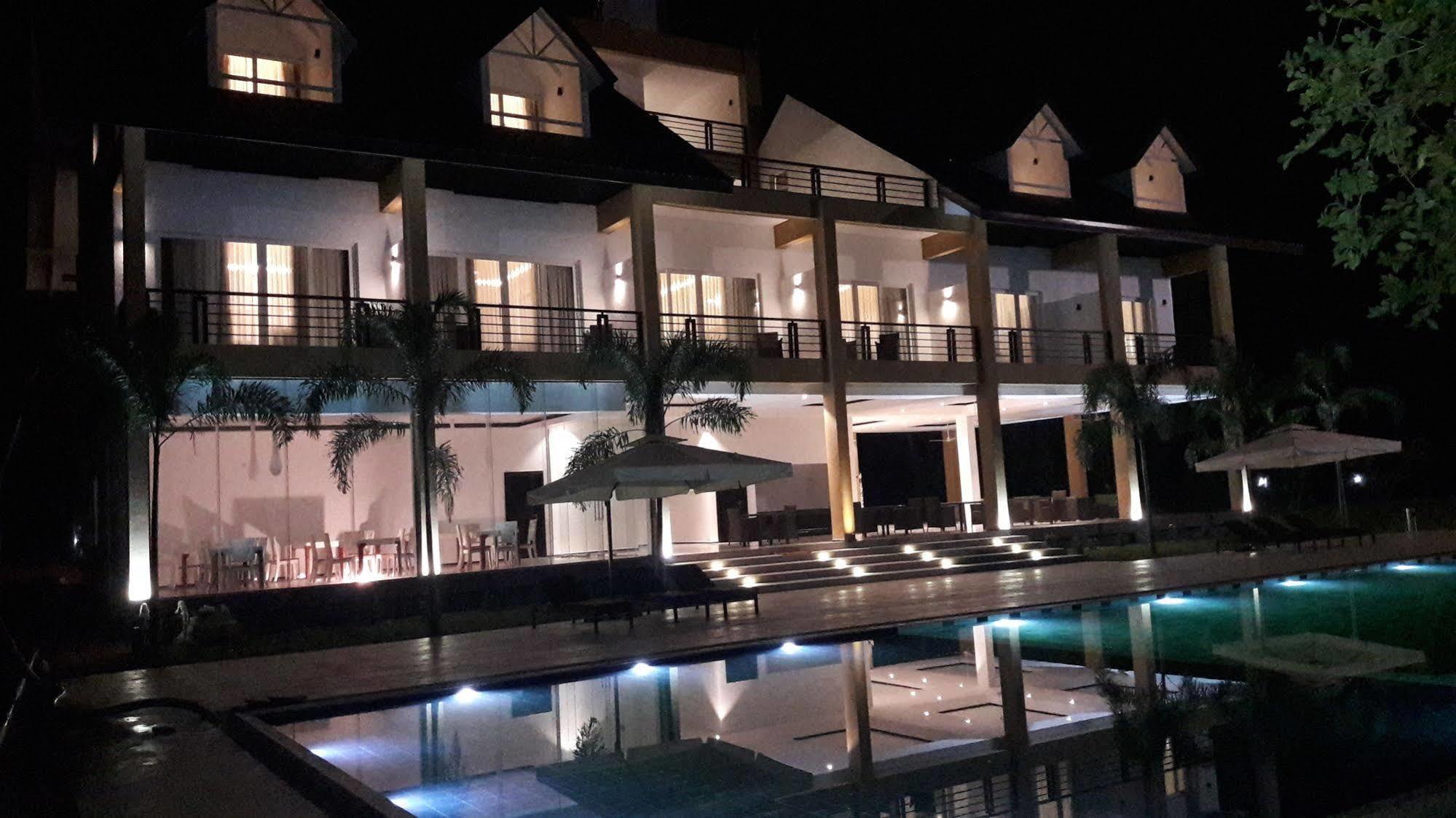 Cassandra Culture Resort Sigiriya Ngoại thất bức ảnh