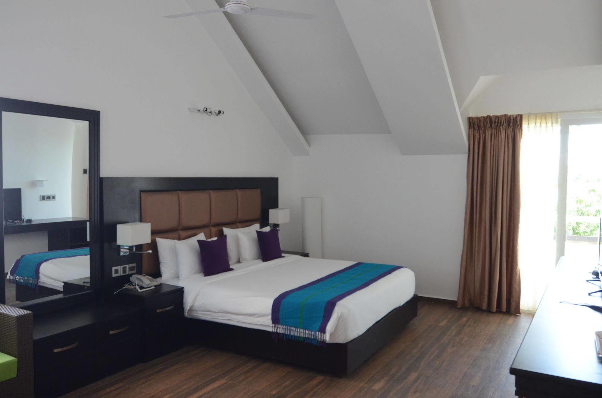 Cassandra Culture Resort Sigiriya Ngoại thất bức ảnh